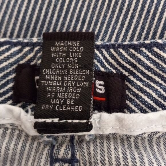 Chicos Size 1 Medium Capri Jeans Denim Blue White Striped Lightweight Stylish - Picture 13 of 14